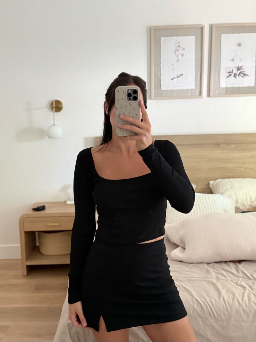 Zara Black Square-Neck Long Sleeve Crop Top